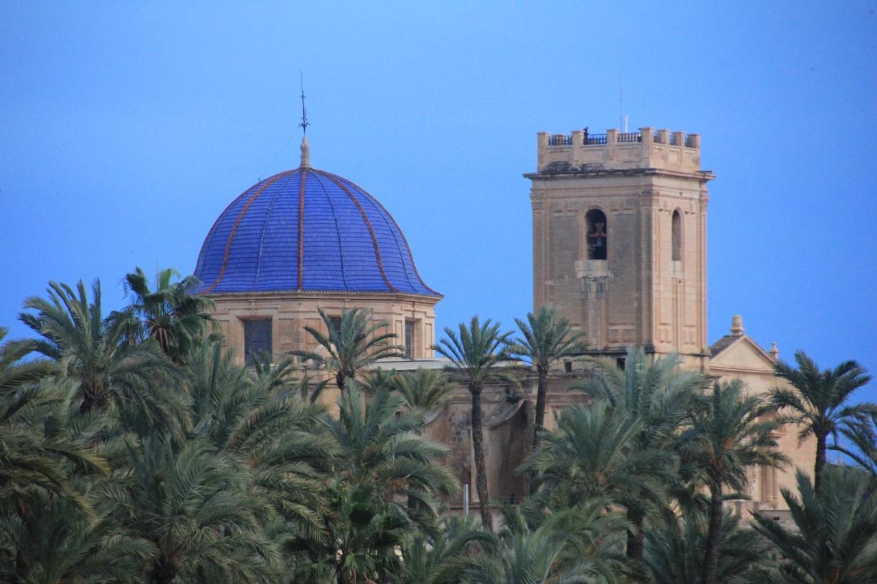 Elche Holidays Bagian luar foto